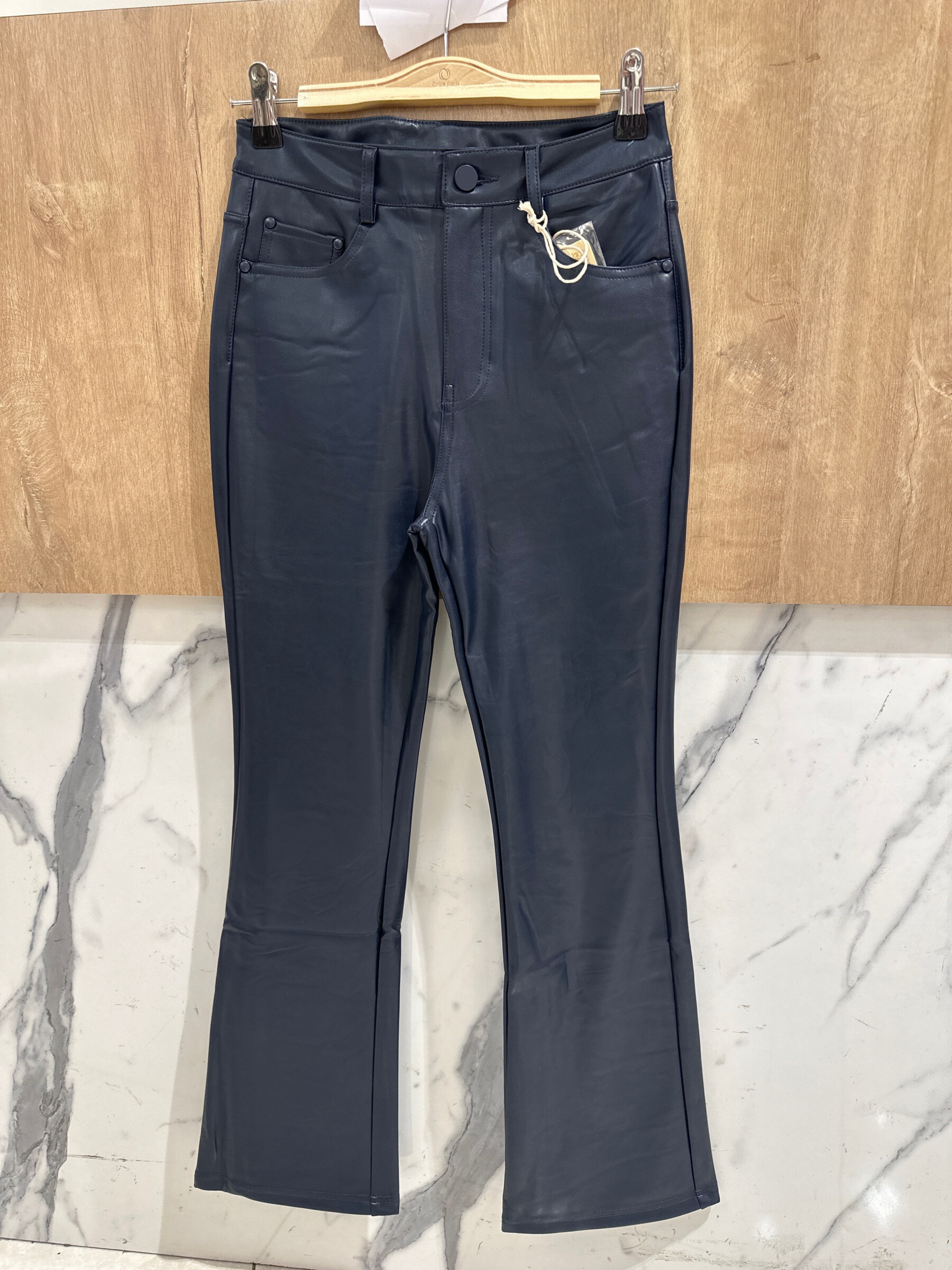Grossiste Orice - Pantalon Flare marine en Similicuir