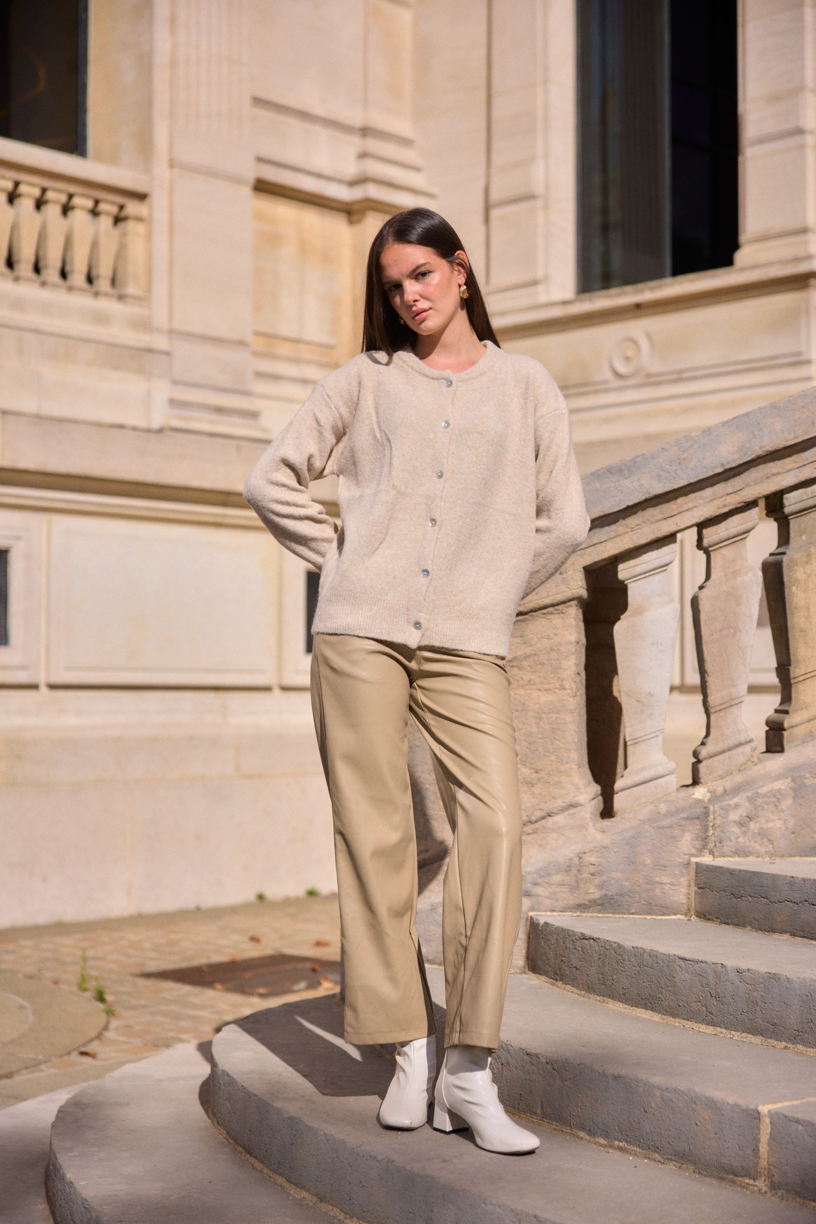 Wholesaler Orice Outlet - Straight-cut faux leather pants