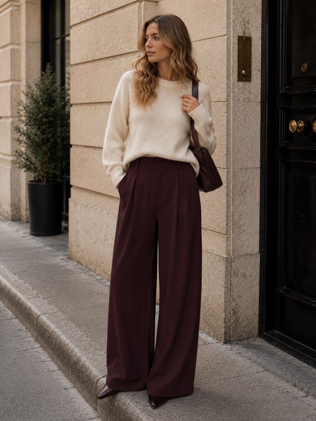 Wholesaler Orice - Wide pleated trousers with an elastic waistband
