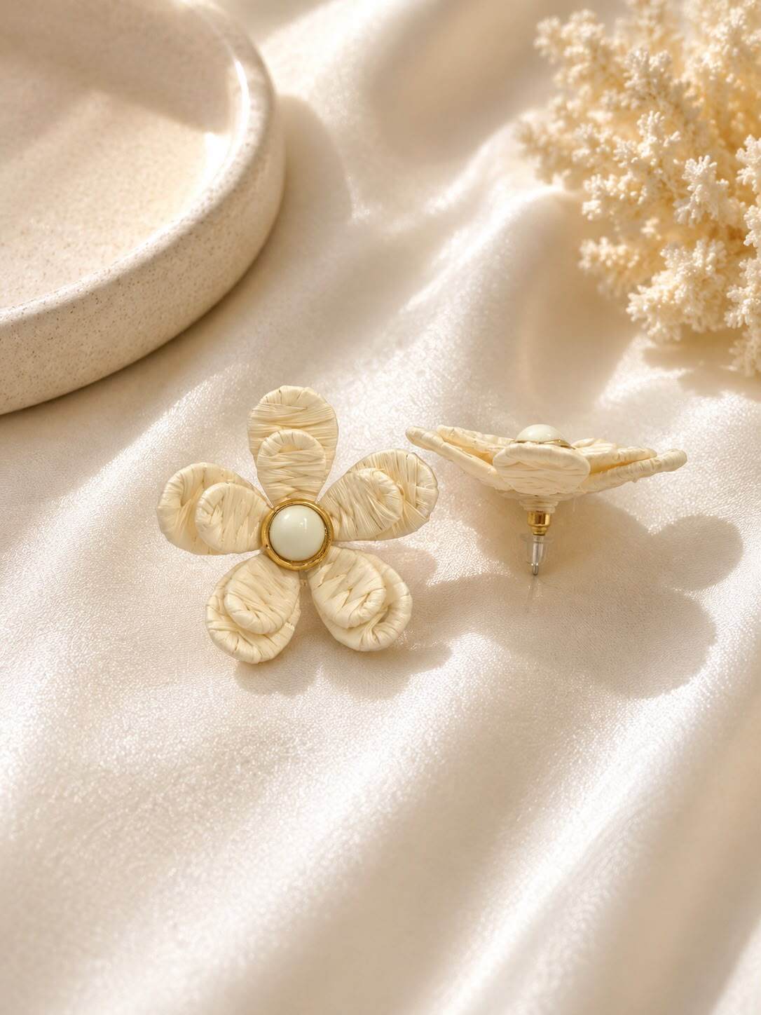 Wholesaler Orient Express - PAPER EARRING
