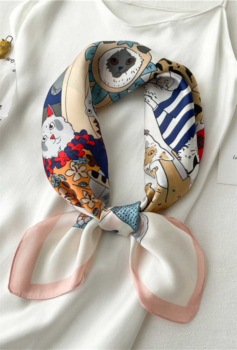 Grossista ORIENT&CO - Piccolo foulard quadrato stampato 70*70cm