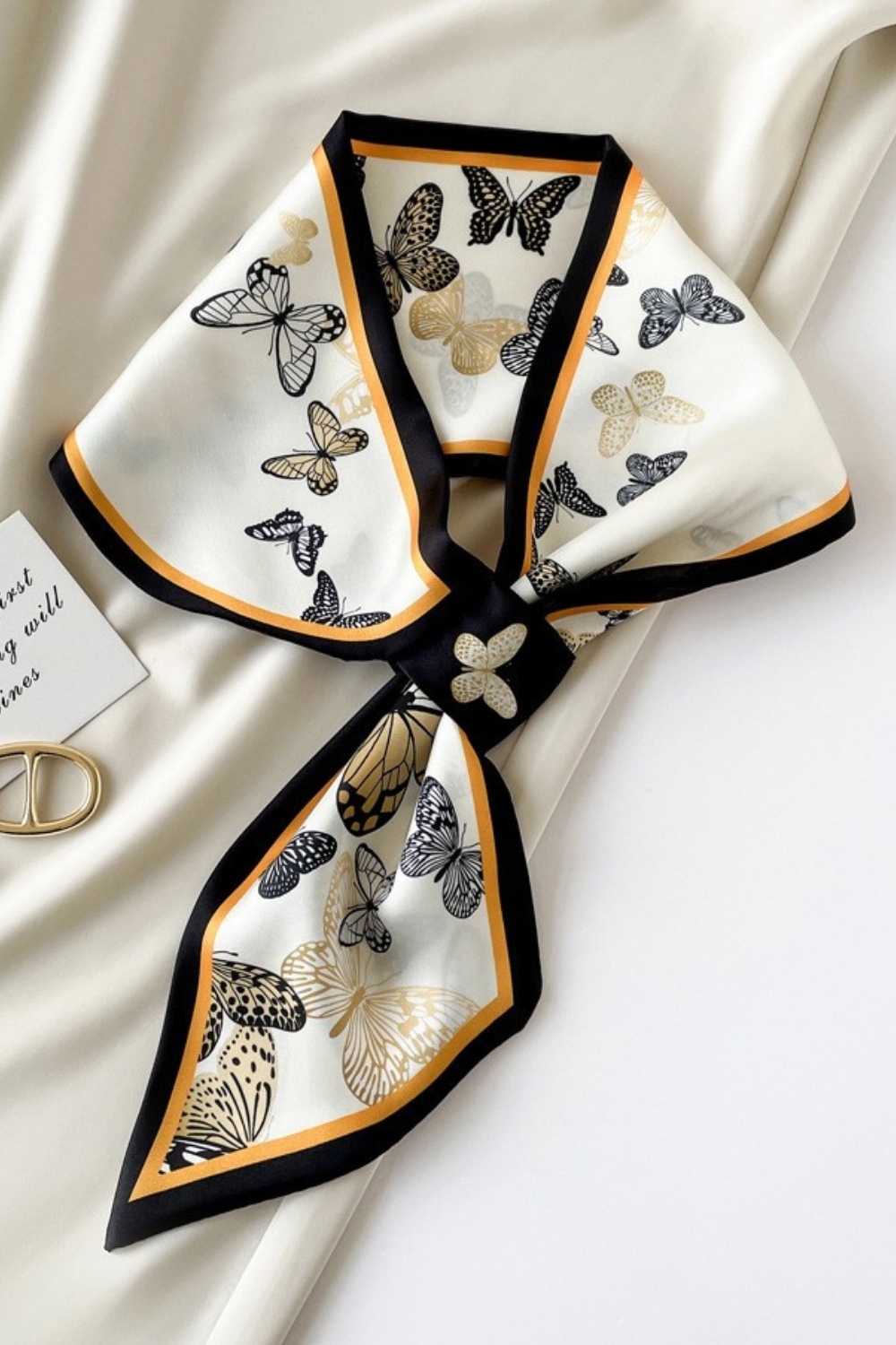 Wholesaler ORIENT&CO - Versatile small scarf