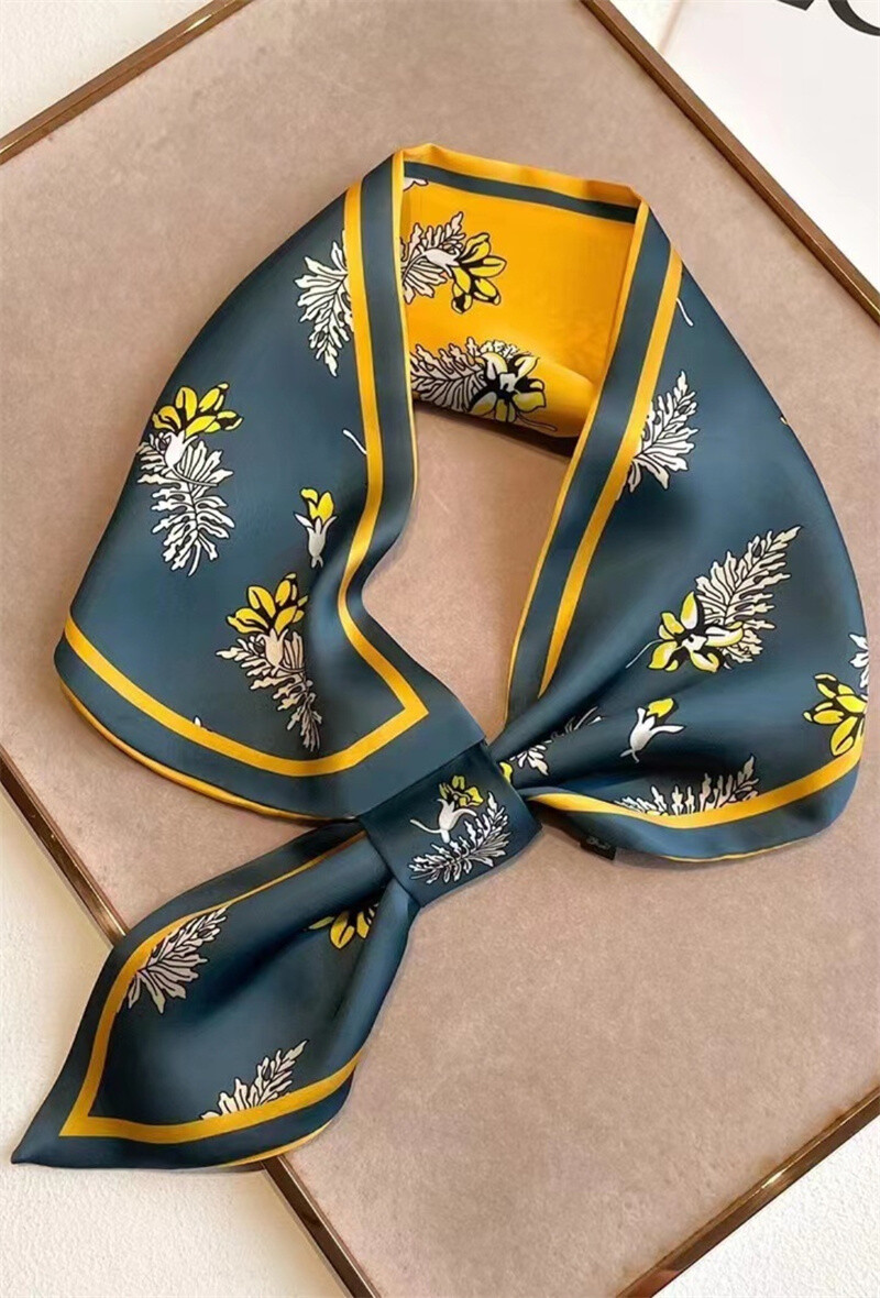 Grossiste ORIENT&CO - Petit foulard multi-usage