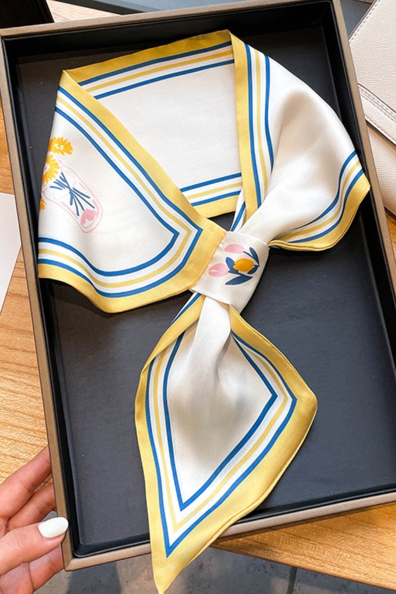 Wholesaler ORIENT&CO - Versatile small scarf