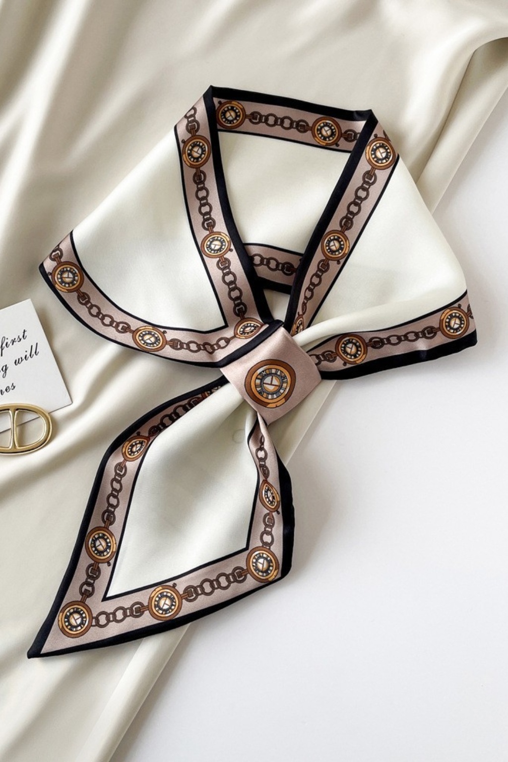 Wholesaler ORIENT&CO - Versatile small scarf
