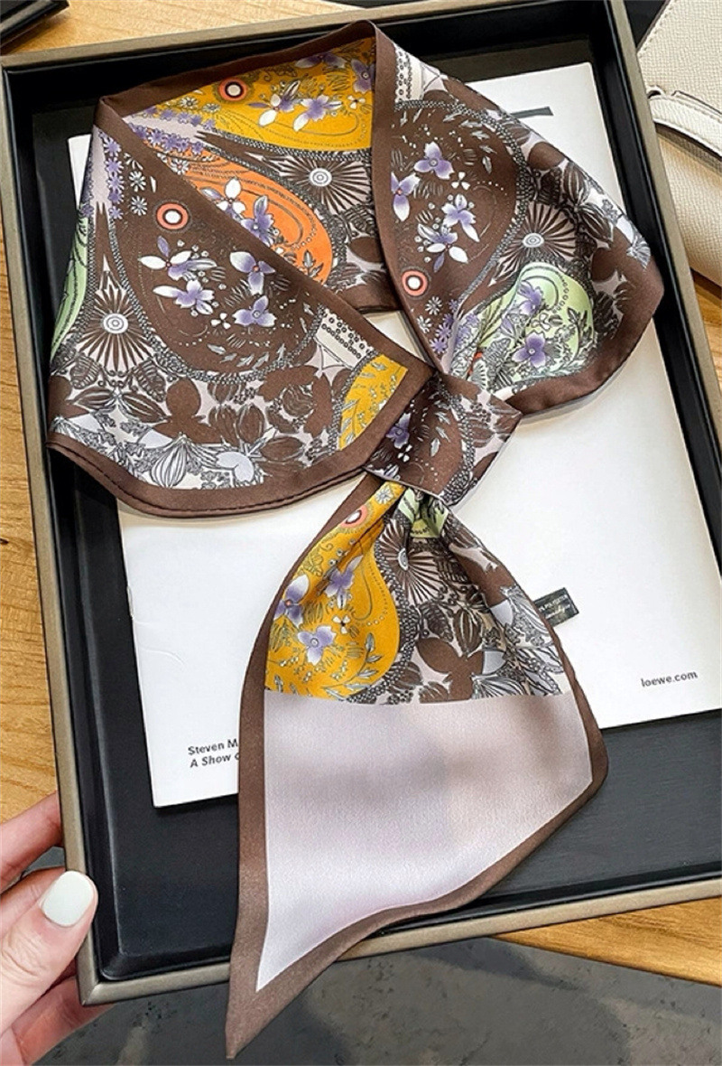Wholesaler ORIENT&CO - Versatile small scarf