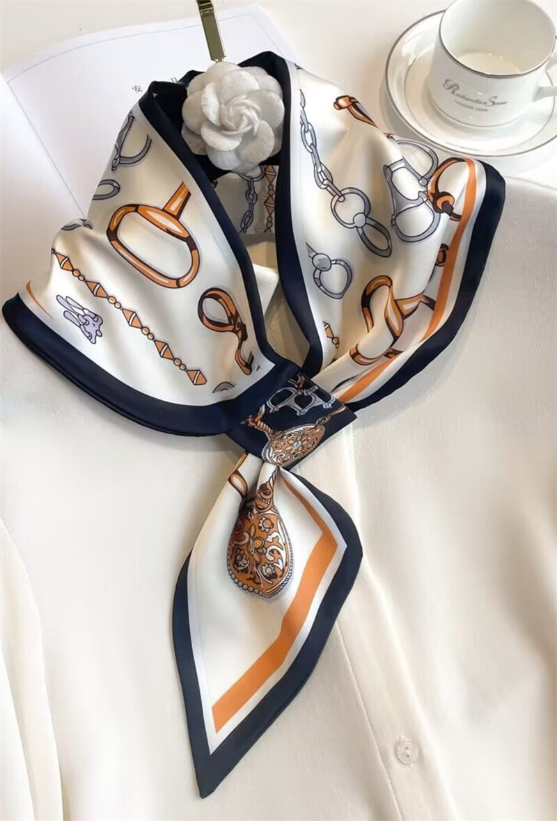Grossiste ORIENT&CO - Petit foulard multi-usage