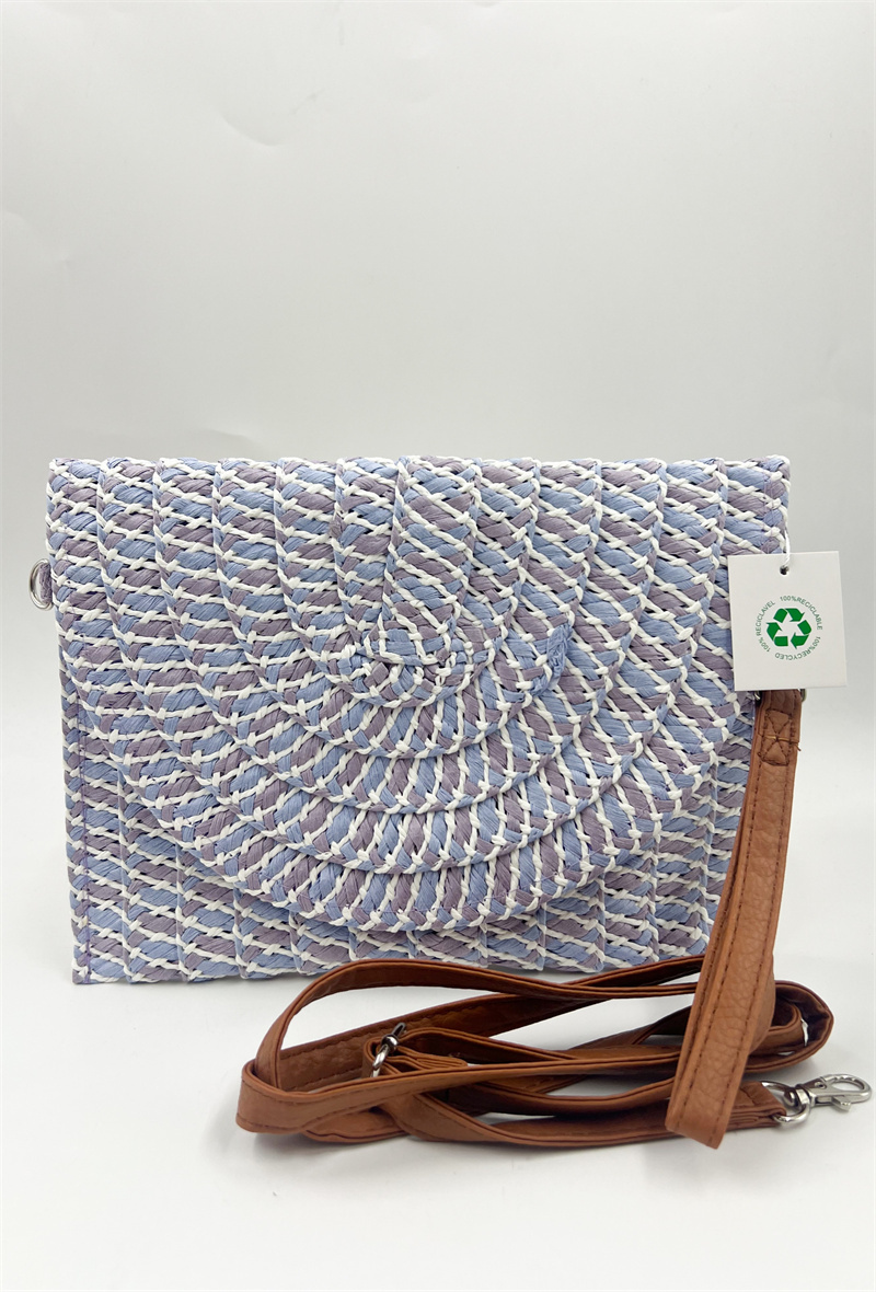 Großhändler ORIENT&CO - Glänzende Handtasche mit Krokodileffekt