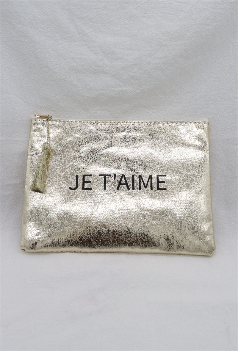 Wholesaler ORIENT&CO - Croco style shiny handbag