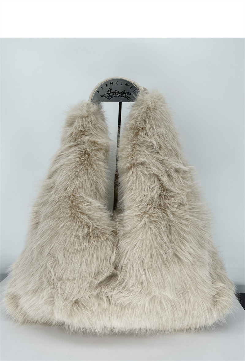 Wholesaler ORIENT&CO - Faux fur handbag