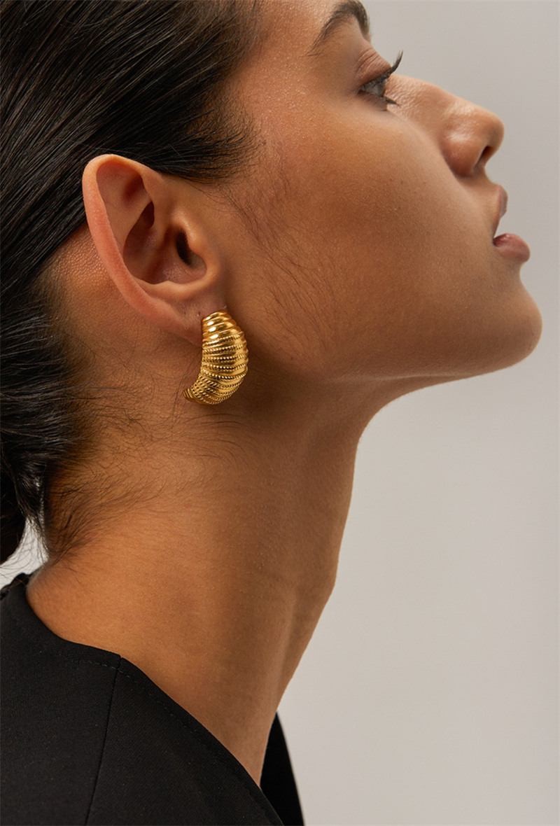 Grossiste ORIENT EXPRESS FIRST - Boucles d'oreilles en acier inoxydable