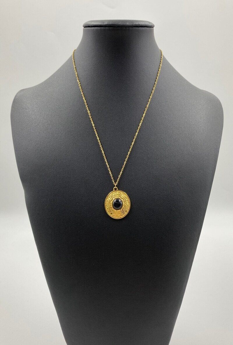 Grossiste ORIENT EXPRESS FIRST - Collier en acier inoxydable avec pendentif style bohème