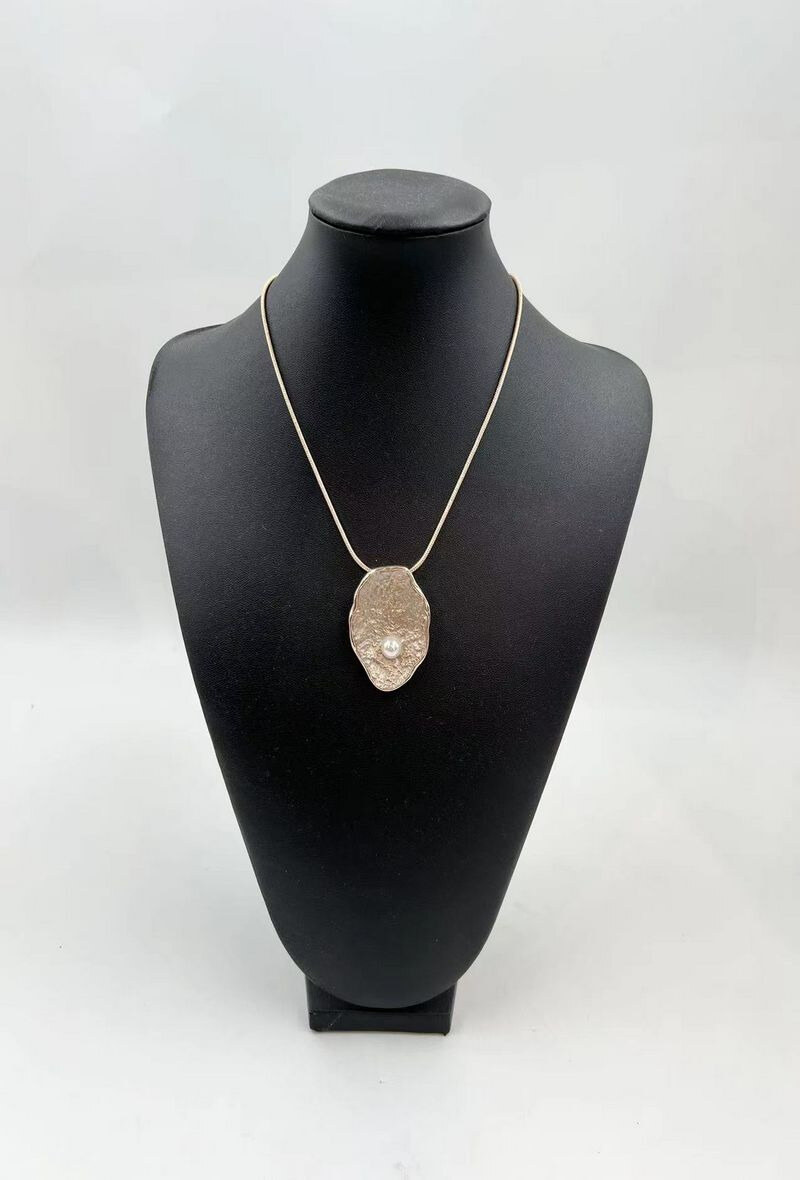 Grossiste ORIENT EXPRESS FIRST - COLLIER FANTAISIE LA PERLA