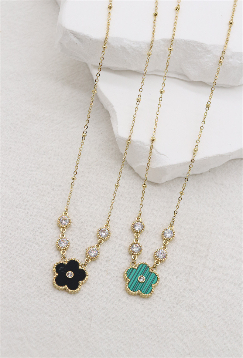 Grossiste ORIENT EXPRESS FIRST - Collier en acier inoxydable