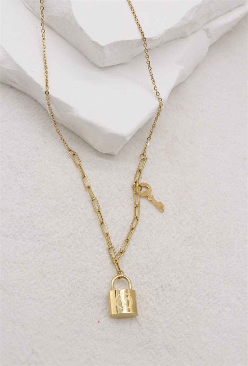 Grossiste ORIENT EXPRESS FIRST - Collier en acier inoxydable
