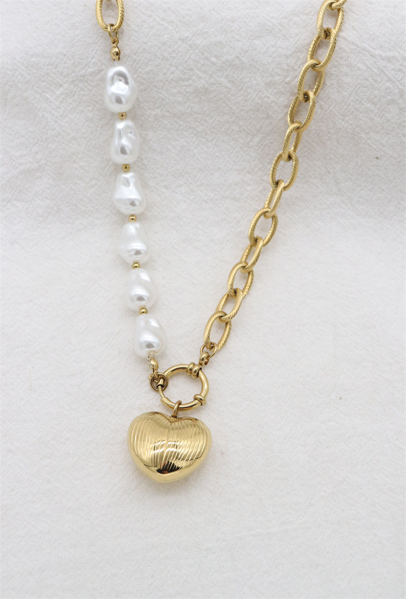 Grossiste ORIENT EXPRESS FIRST - Collier chaine acier inoxydable doré et perles