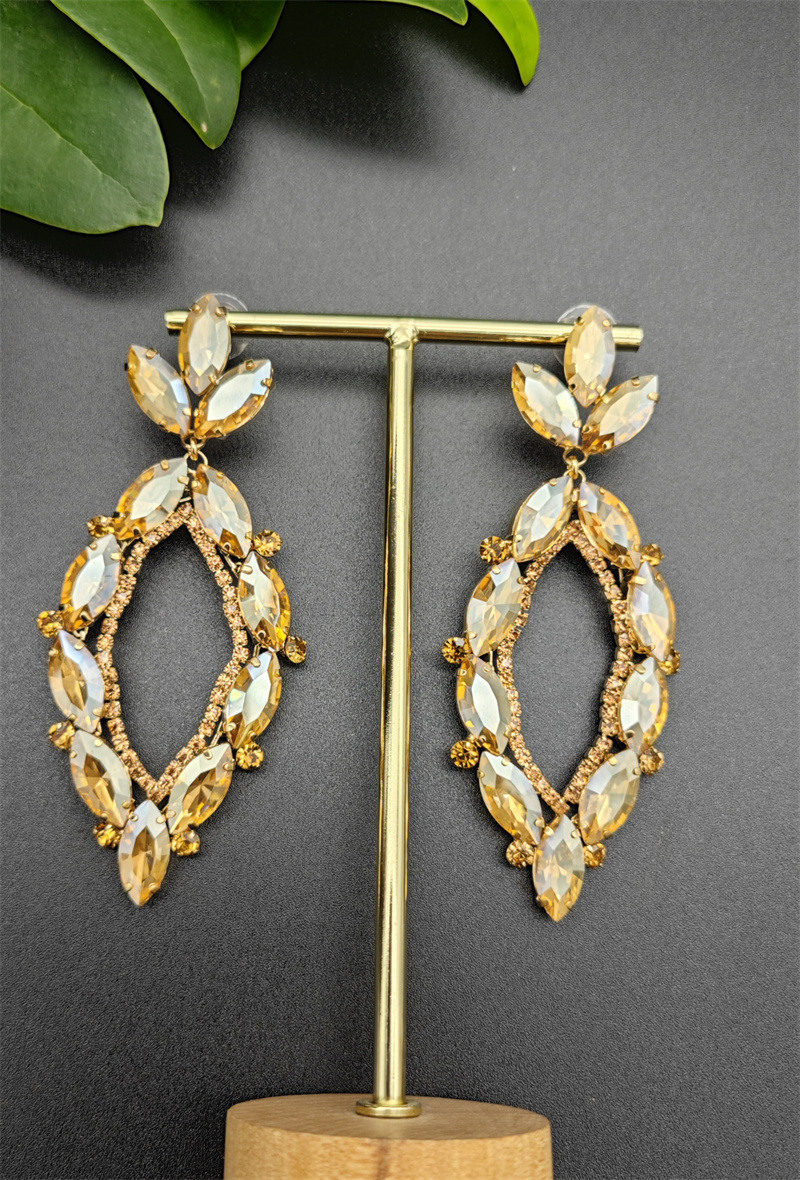 Grossiste Orient Express - Boucles d’oreilles en verre brillant