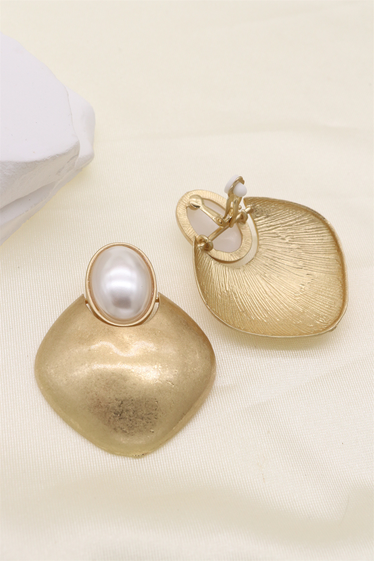 Grossiste Orient Express - BOUCLES D'OREILLES CLIP