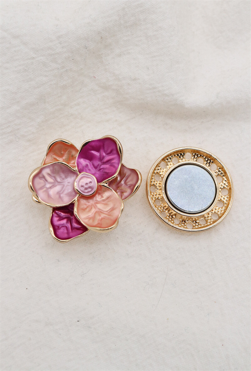 Grossiste Orient Express - Broche magnétique de petite taille