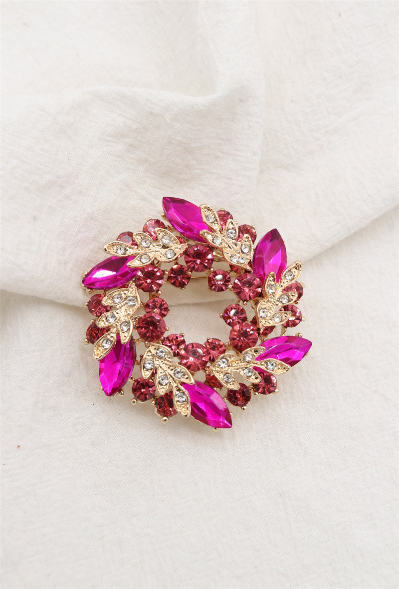 Grossiste Orient Express - Broche Fantaisie en forme de guirlande
