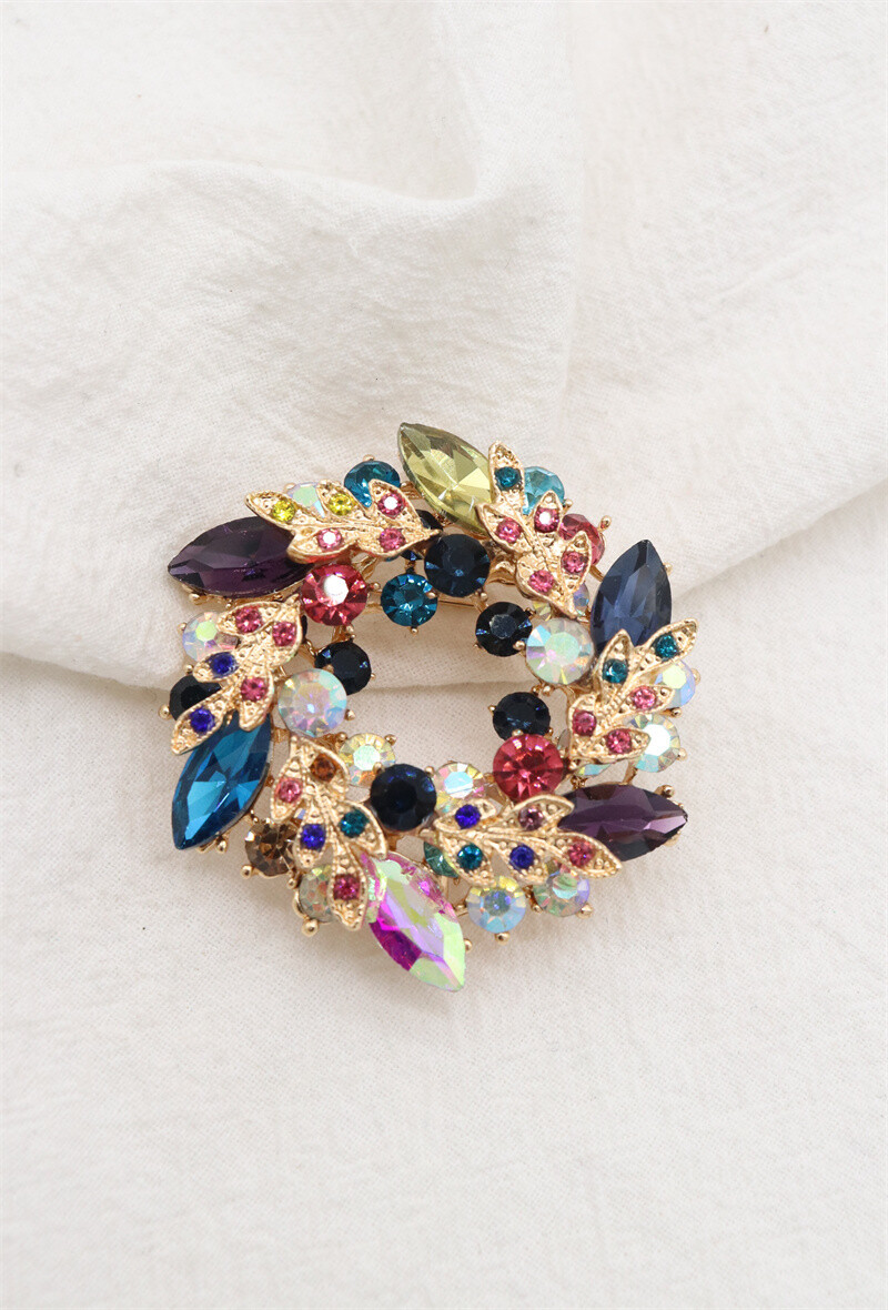 Grossiste Orient Express - Broche Fantaisie en forme de guirlande