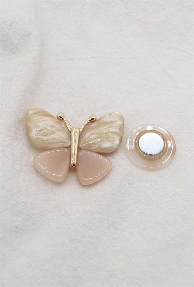 Grossiste Orient Express - Broche magnétique Butterfly acrylique