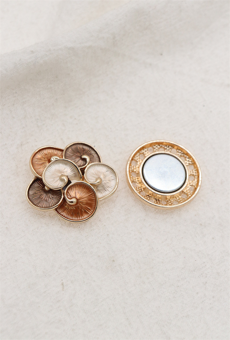 Grossiste Orient Express - Broche magnétique de petite taille