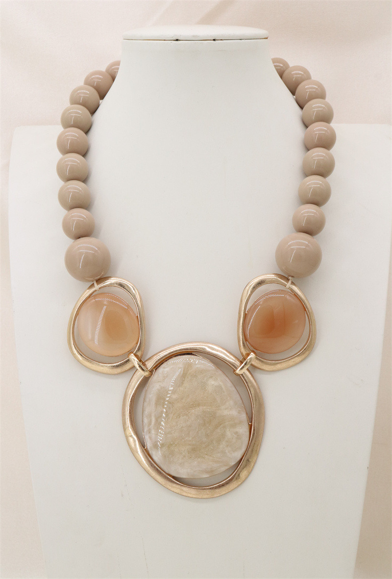 Wholesaler Orient Express - Acrylic necklace