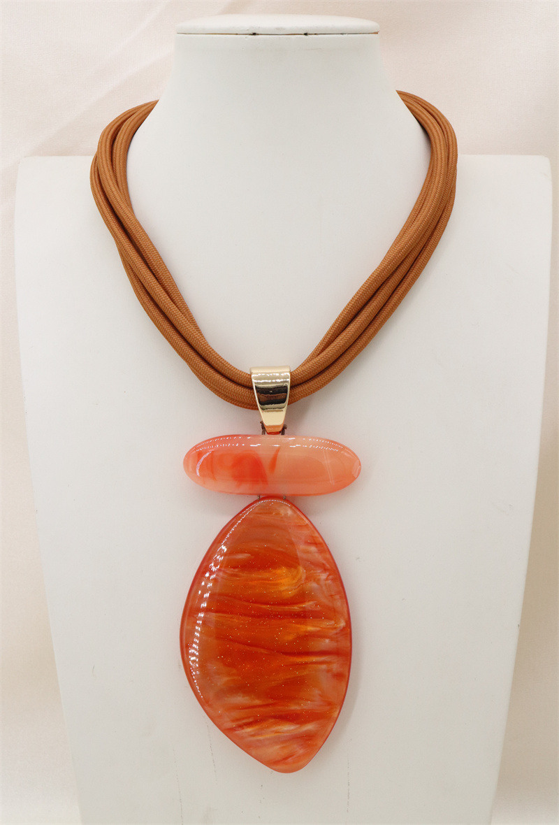 Wholesaler Orient Express - Acrylic necklace