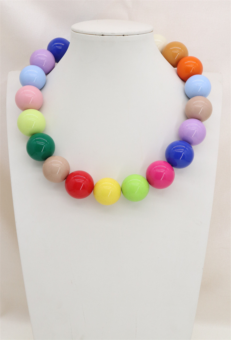 Grossiste Orient Express - Collier de perles en acrylique