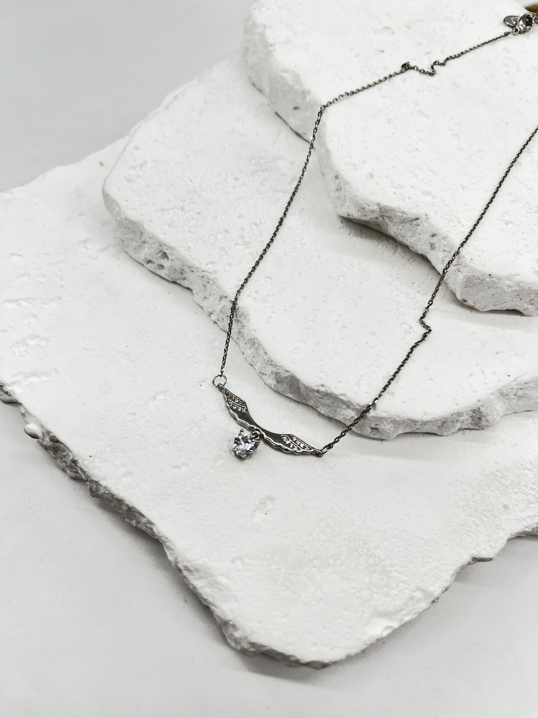 Wholesaler ORIENT OUTLET - NECKLACE