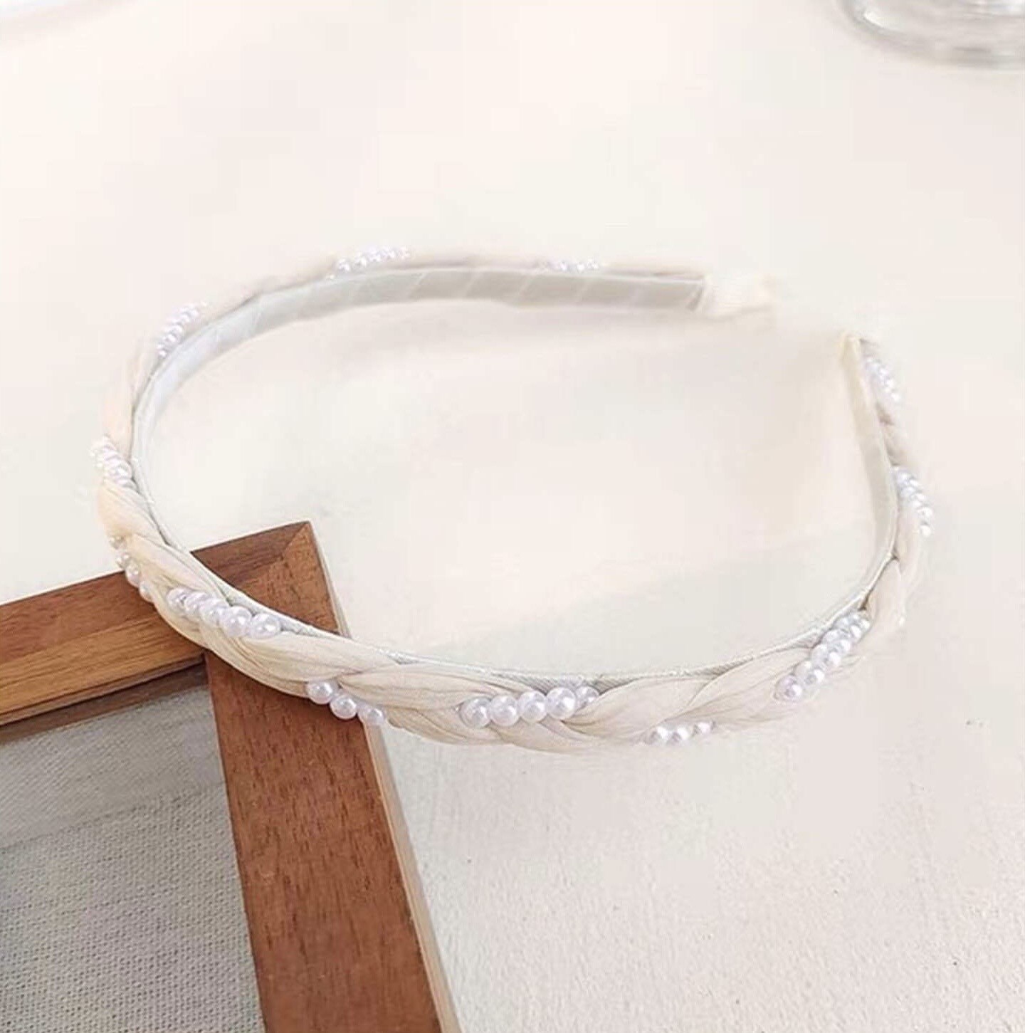 Grossista ORIENT TOUCH - CERCHIETTO DI PERLE