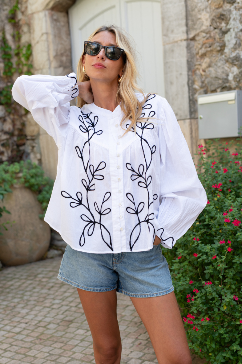 Wholesaler Orlinn - EMBROIDERED SHIRT