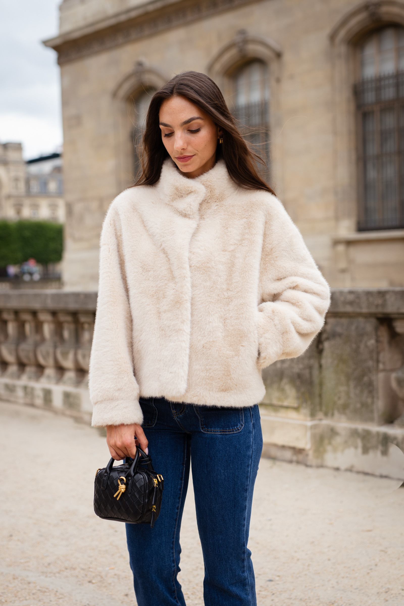 Grossiste Orlinn - Manteau col haut effet fourrure
