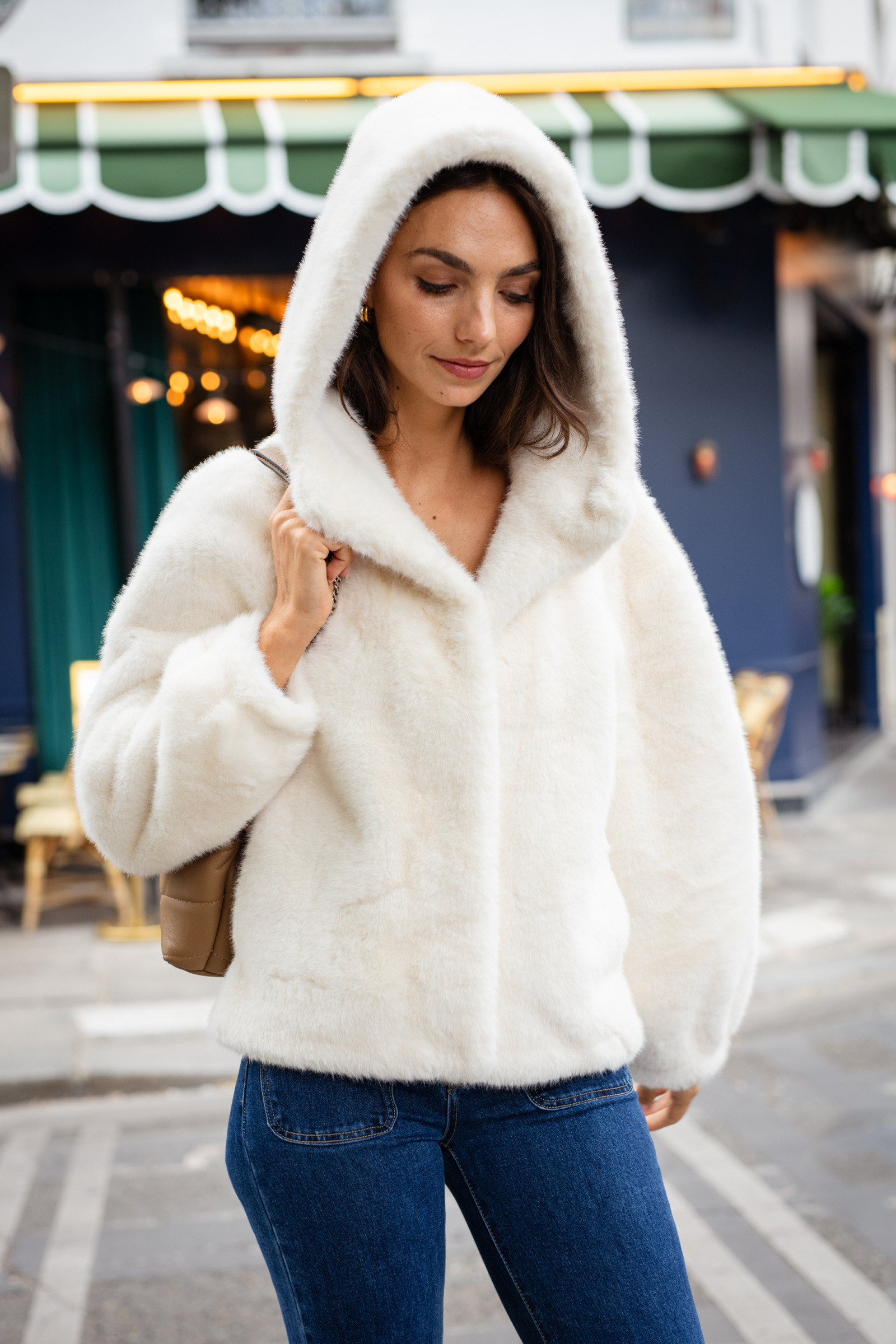 Grossiste Orlinn - Manteau à capuche effet fourrure