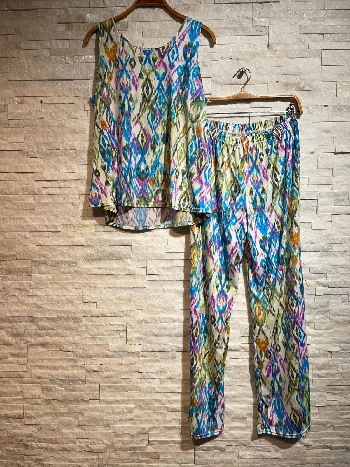 Wholesaler OXXYZEN - TOP & PRINTED PANTS SET