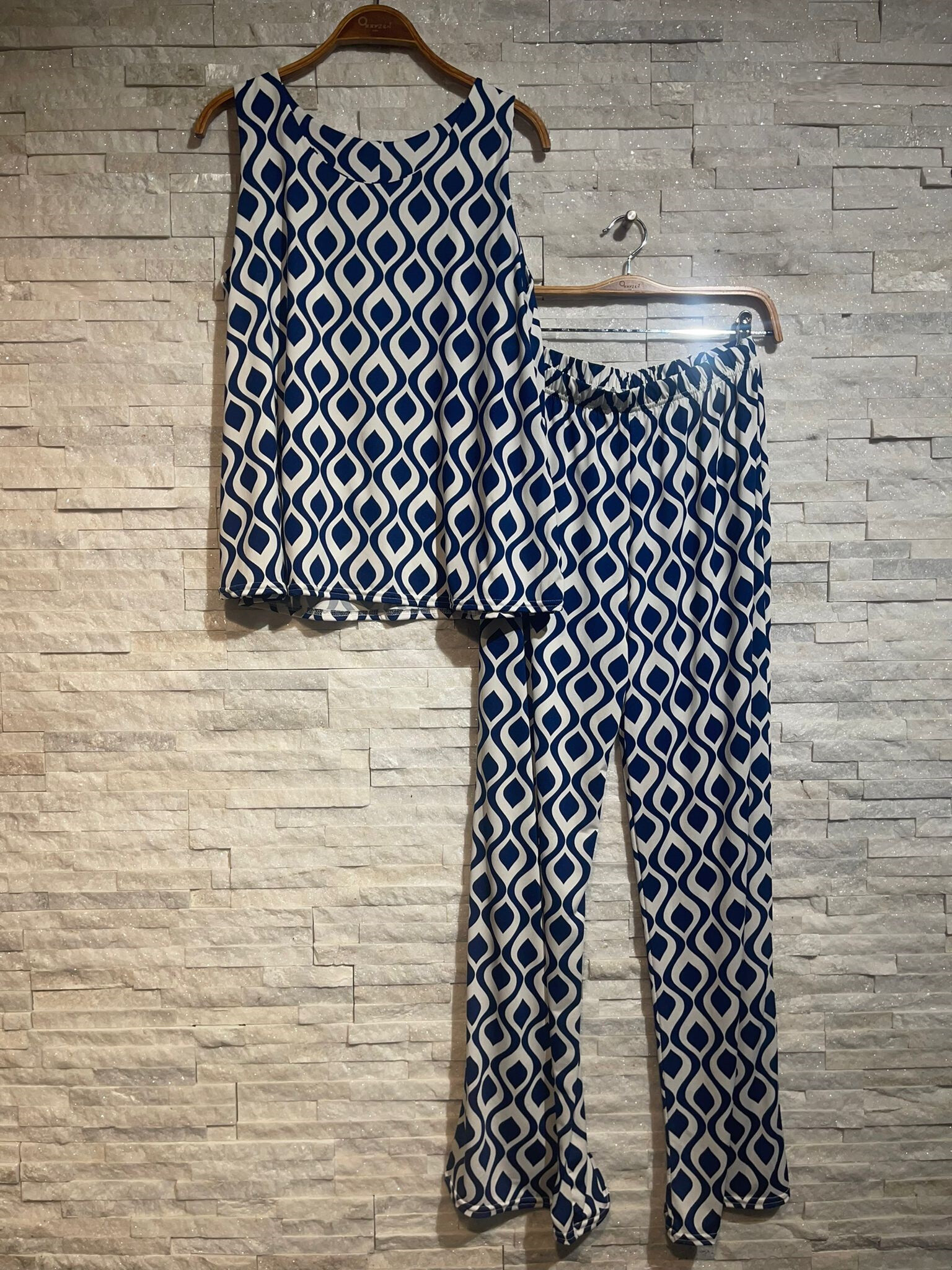 Wholesaler OXXYZEN - TOP & PRINTED PANTS SET