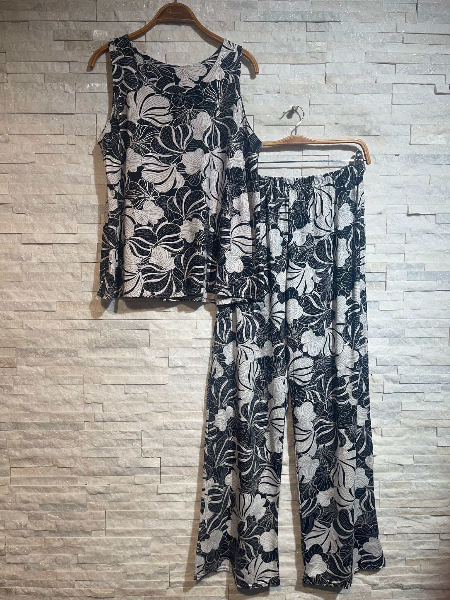 Wholesaler OXXYZEN - TOP & PRINTED PANTS SET