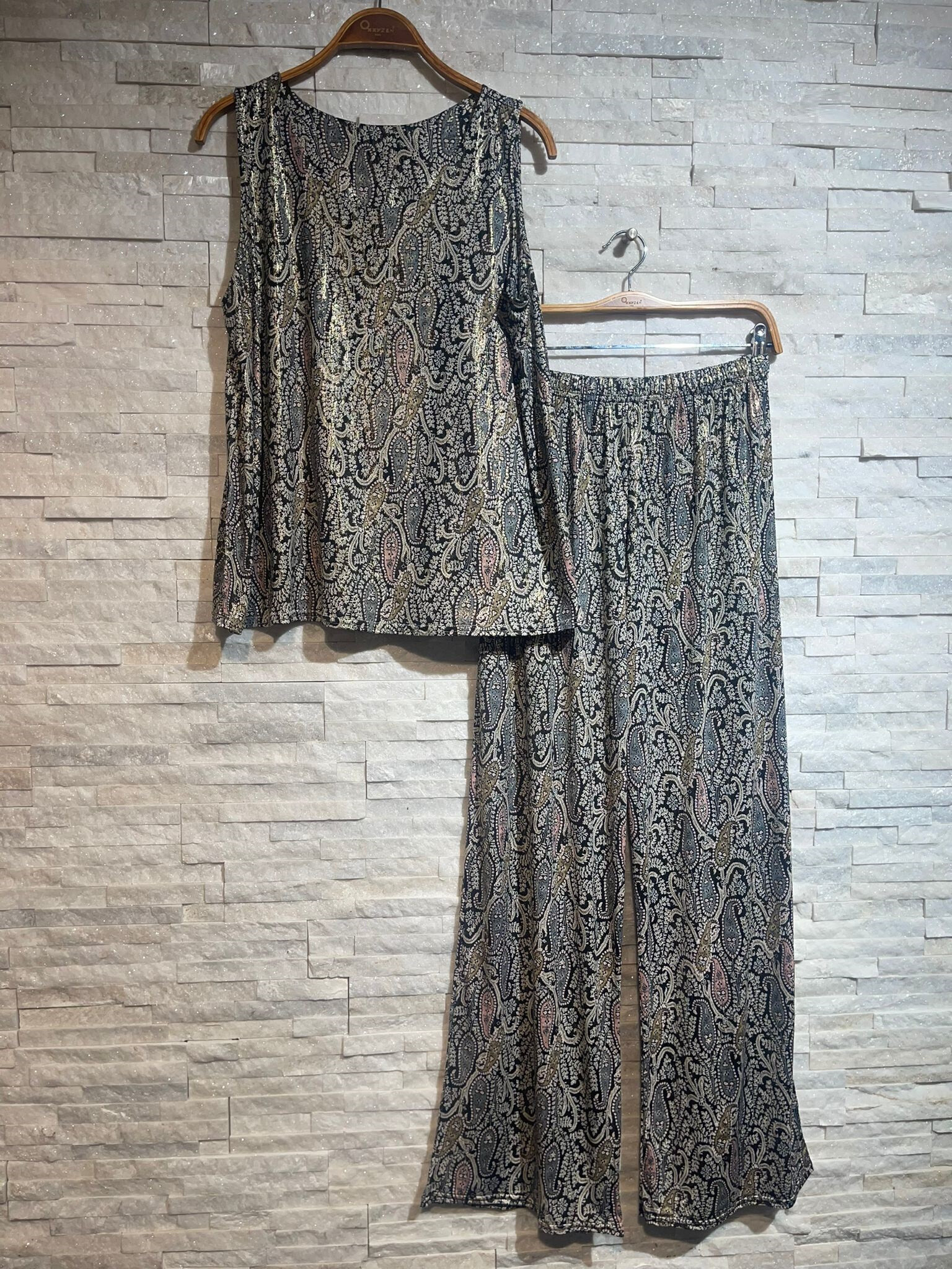 Wholesaler OXXYZEN - TOP & PRINTED PANTS SET