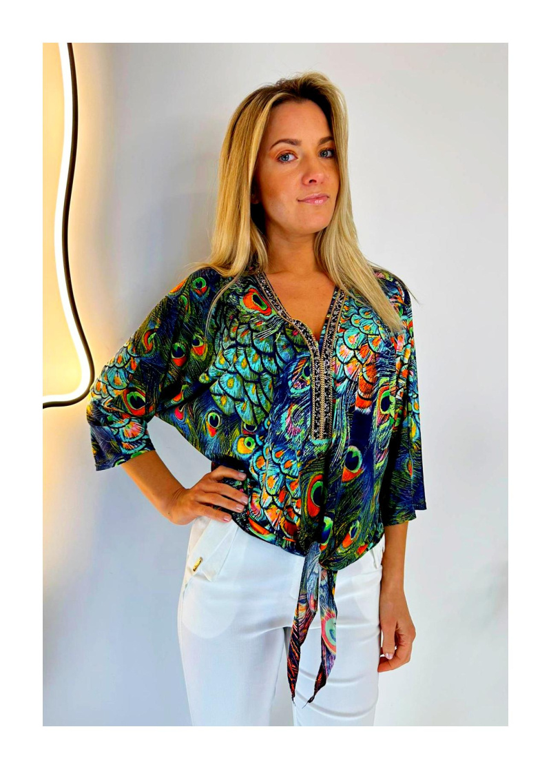 Wholesaler OXXYZEN - Printed shiny v-neck top