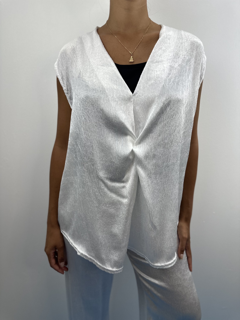 Wholesaler OXXYZEN - Shiny wrinkled sleeveless top