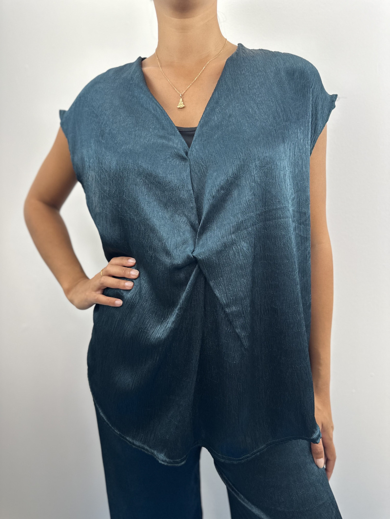 Wholesaler OXXYZEN - Shiny wrinkled sleeveless top