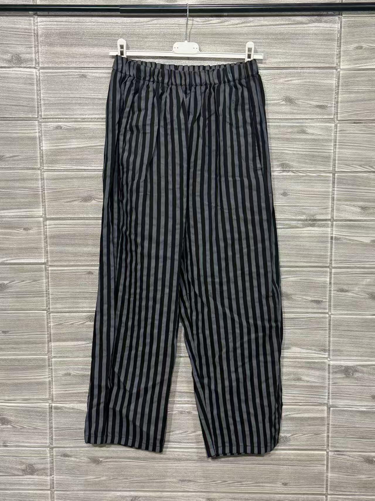 Grossista OZ - Pantalone a righe