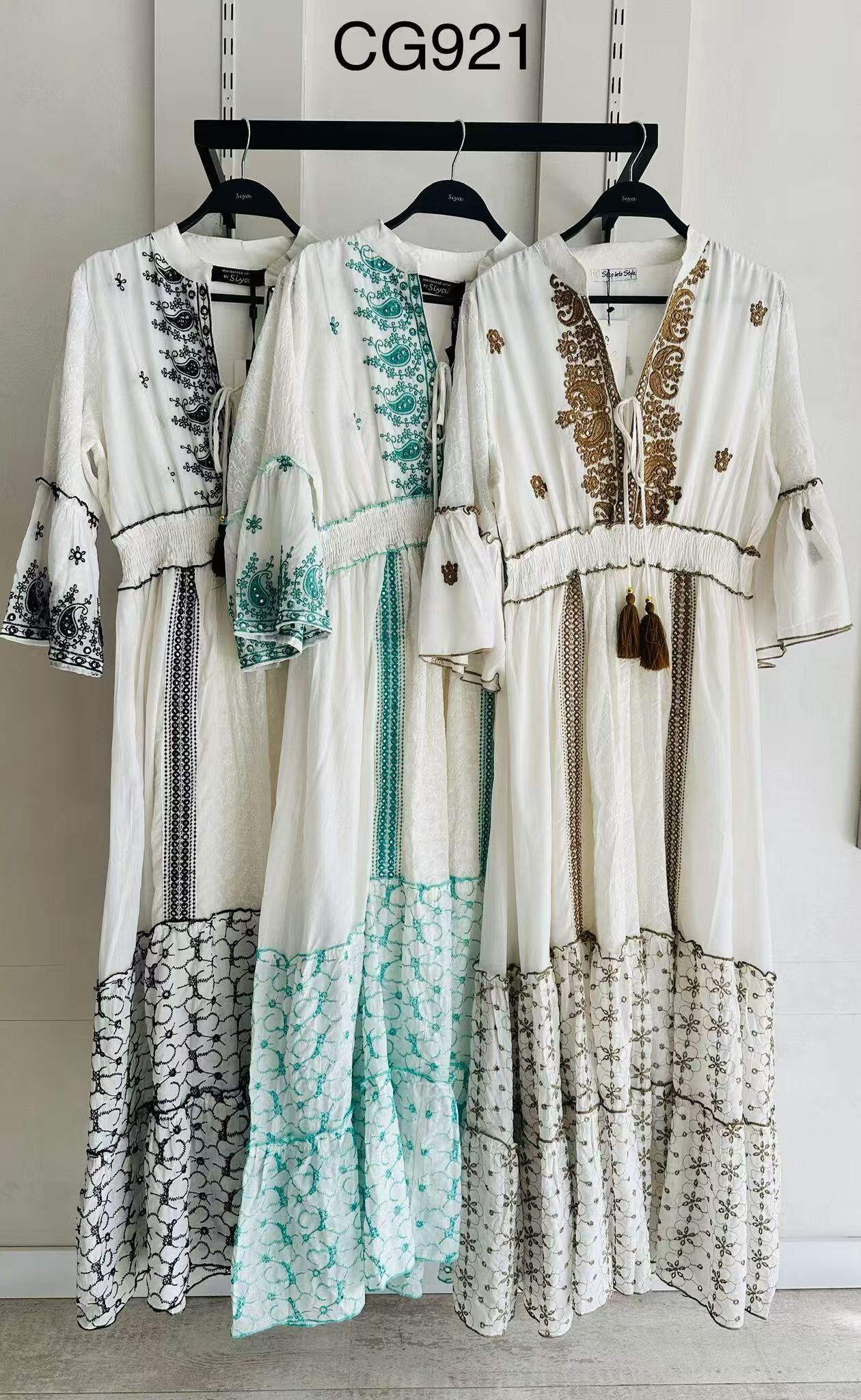 Wholesaler Papareil - Long dress with embroidery