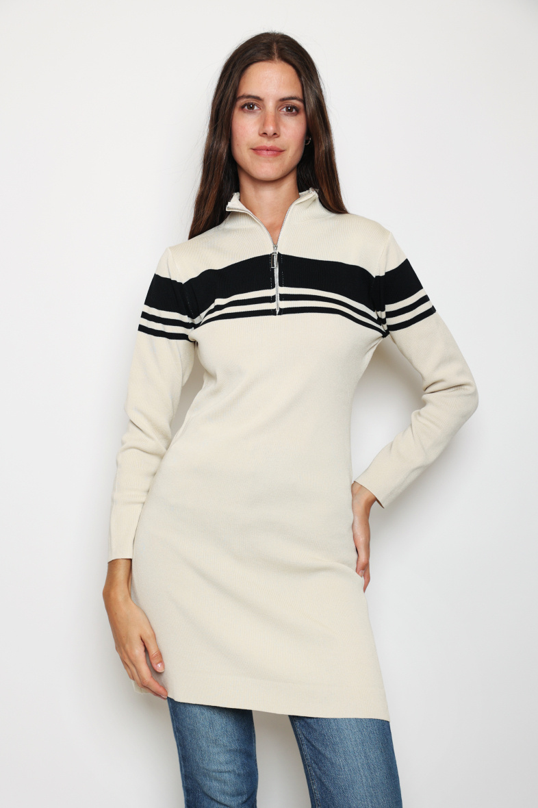 Grossiste Paris et Moi - Robe zippée à fines rayures et col montant.
