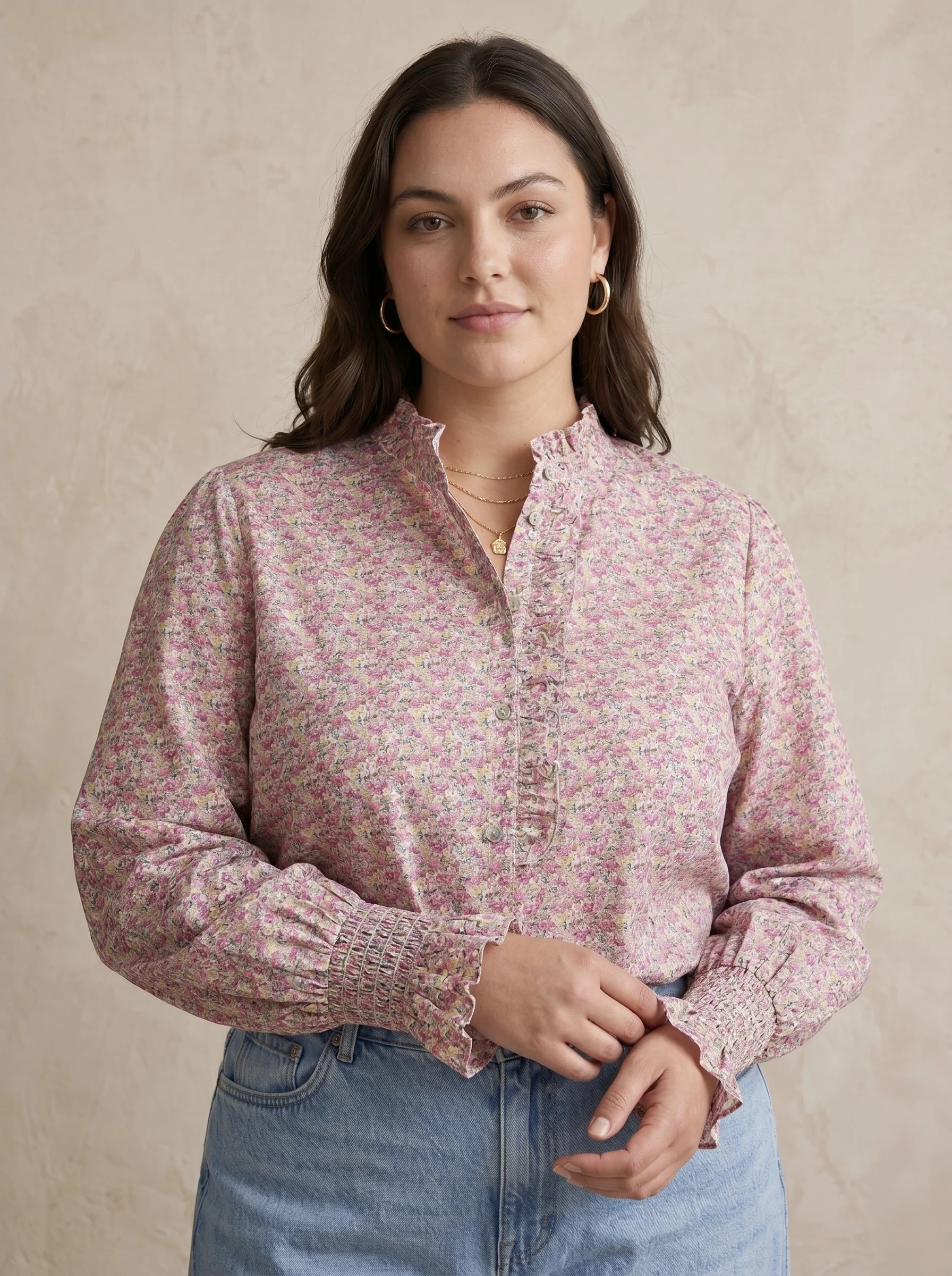 Grossiste Pépouz' Paris Curve - Grande taille chemise imprimée florale col volanté manches longues