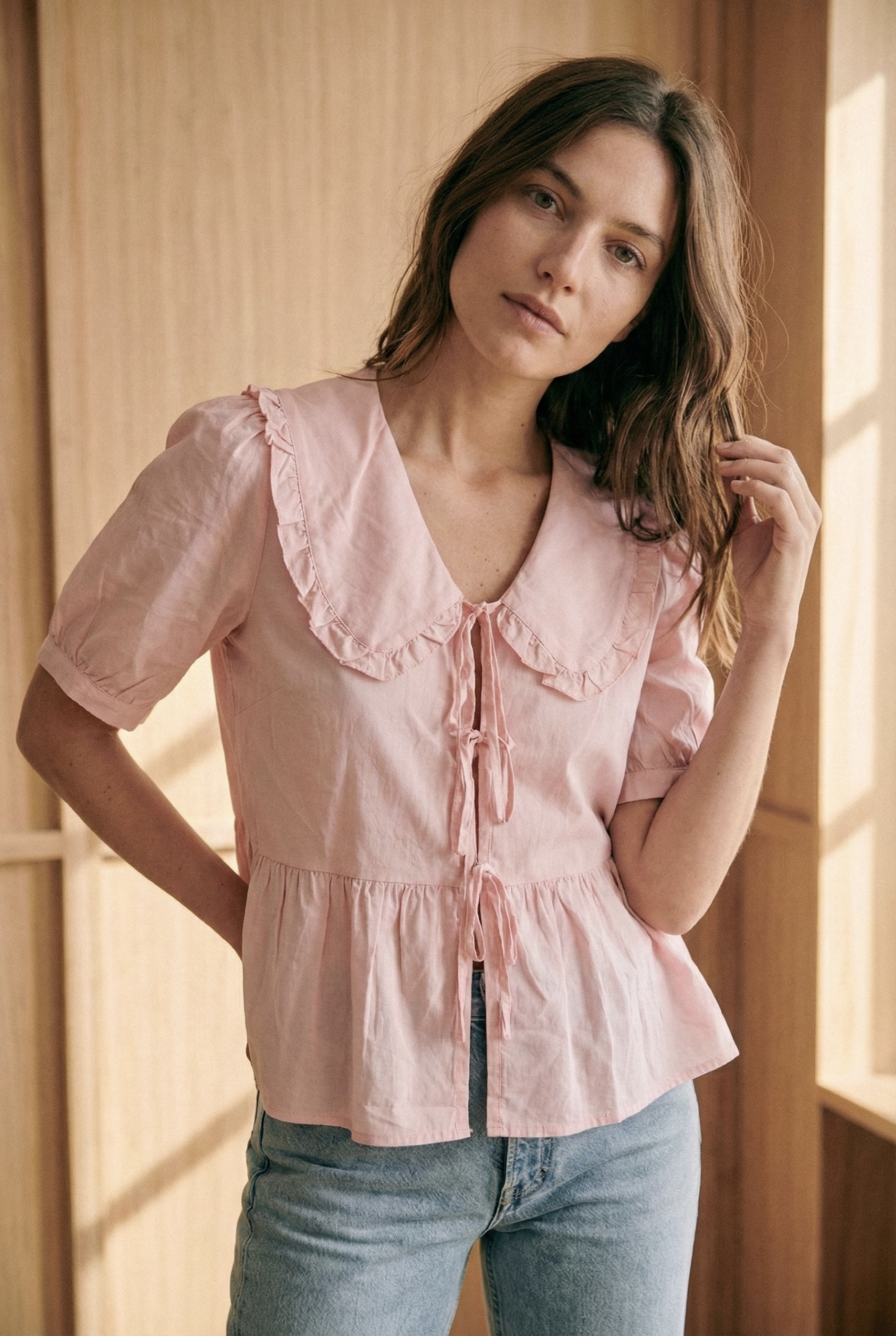 Grossiste Pépouz' Paris - Blouse noeud col claudine