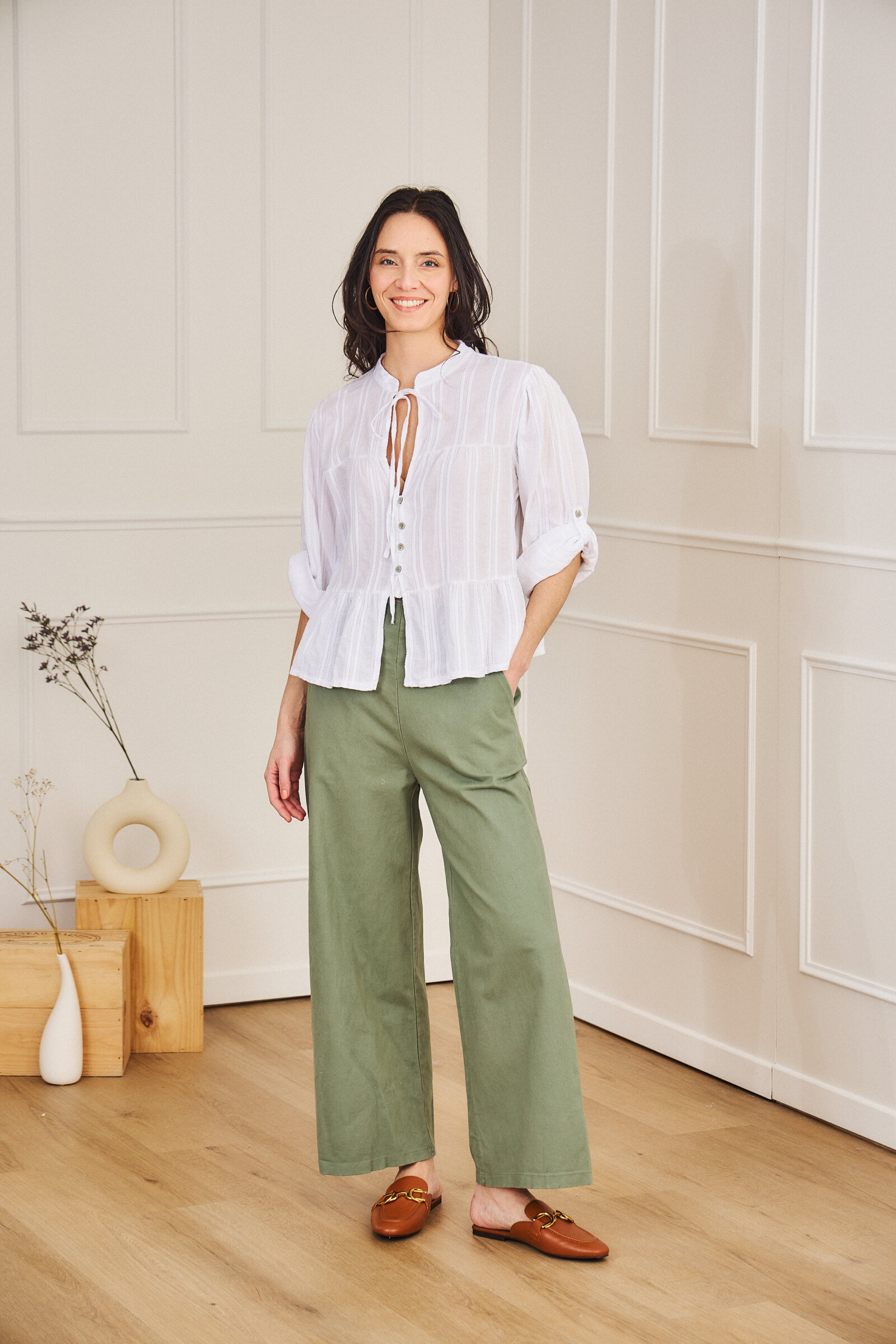 Grossiste Pépouz' Paris - Blouse 100% coton broderie manches 3/4