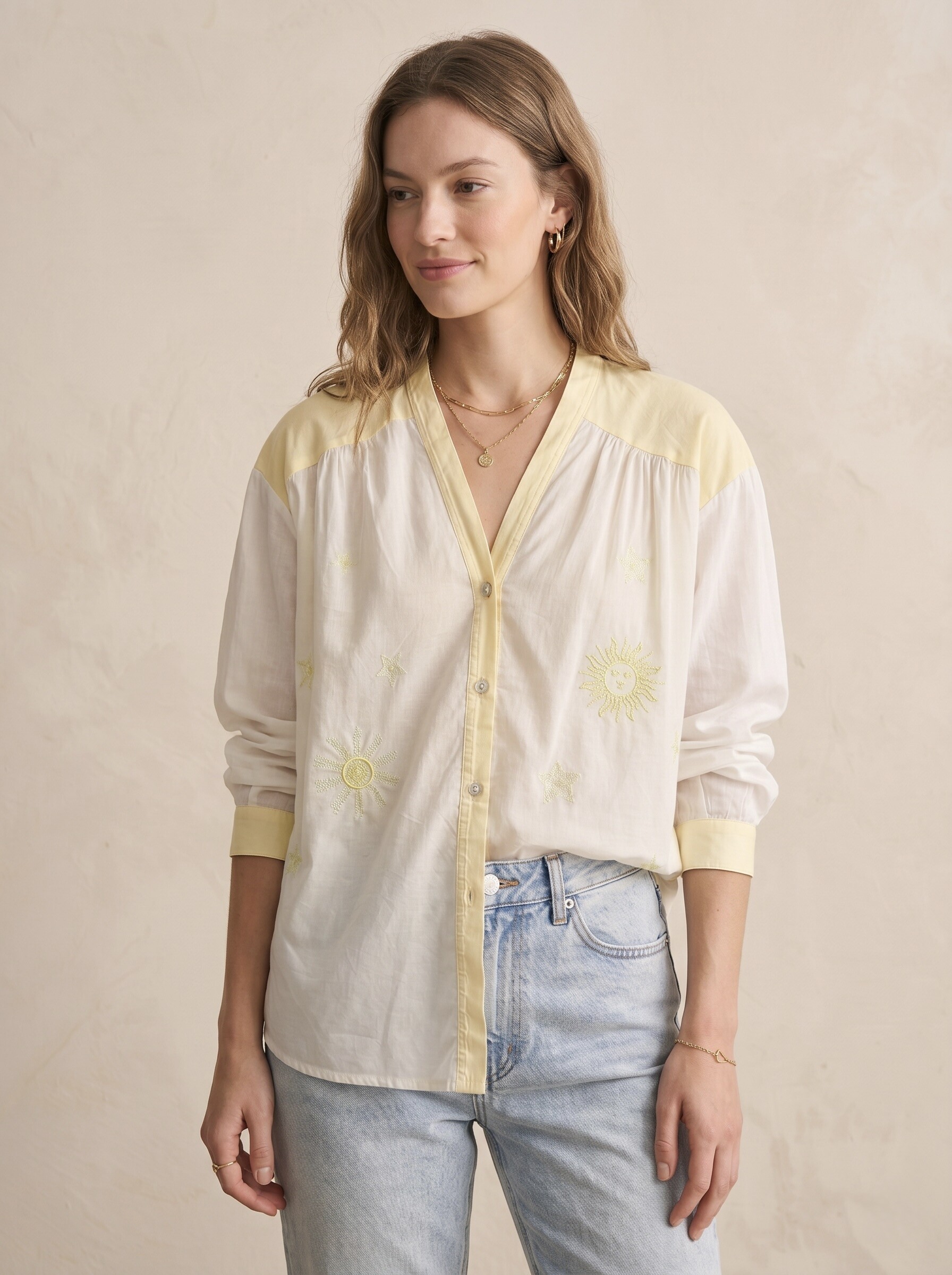 Grossista Pépouz' Paris - Camicia a maniche lunghe in cotone con scollo a V e ricamo sole