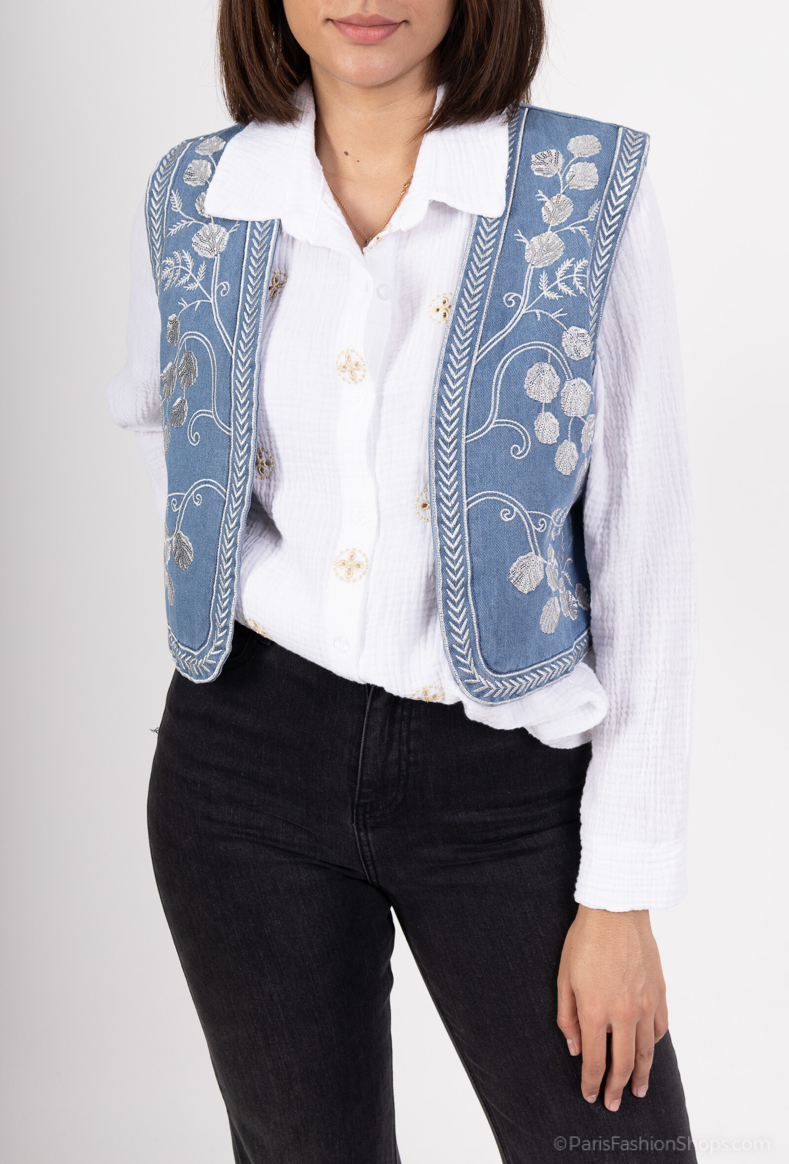 Grossiste Pépouz' Paris - Gilet en jean avec fleurs brodées